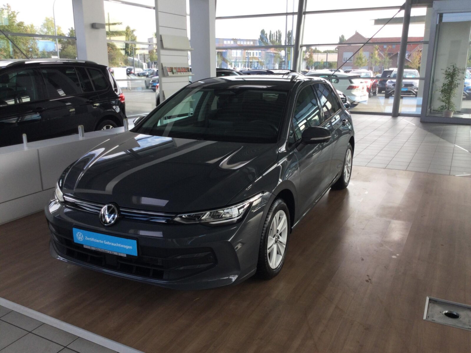 Volkswagen Golf – Bild 2