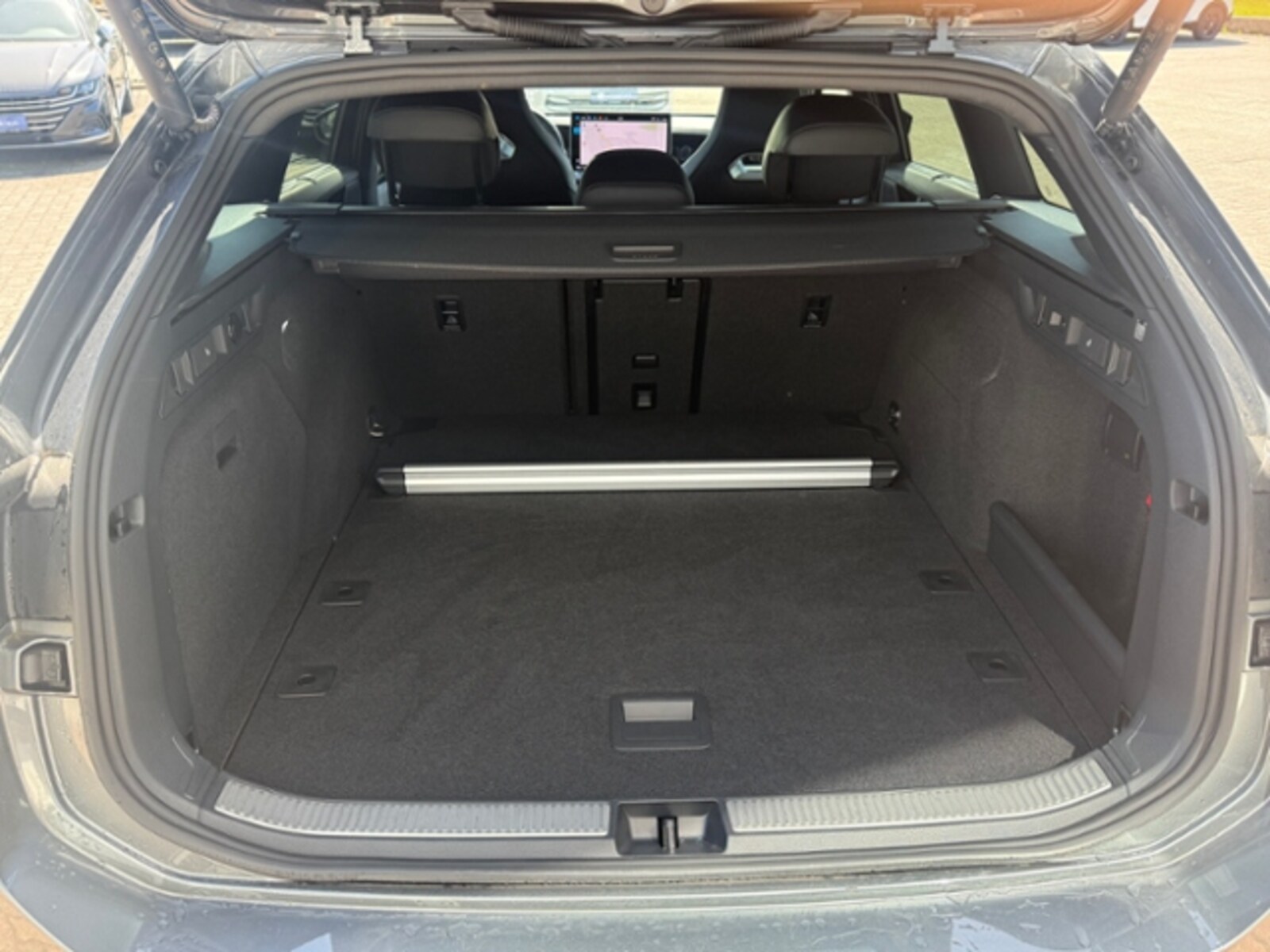 Volkswagen Passat – Bild 14