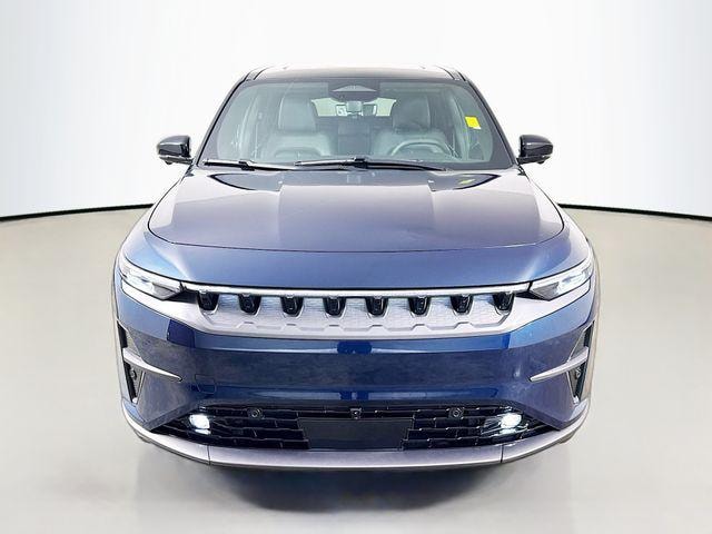 2024 Jeep Wagoneer S