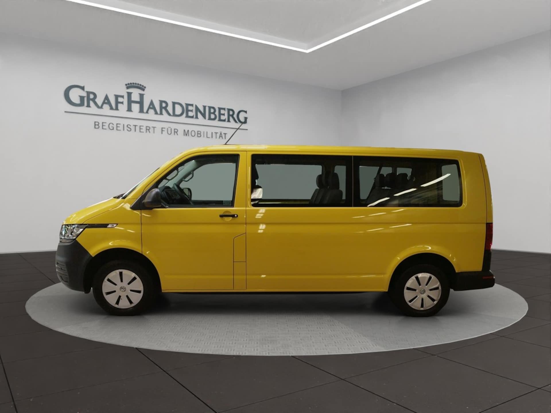 Volkswagen T6.1 Transporter Kombi langer Radstand