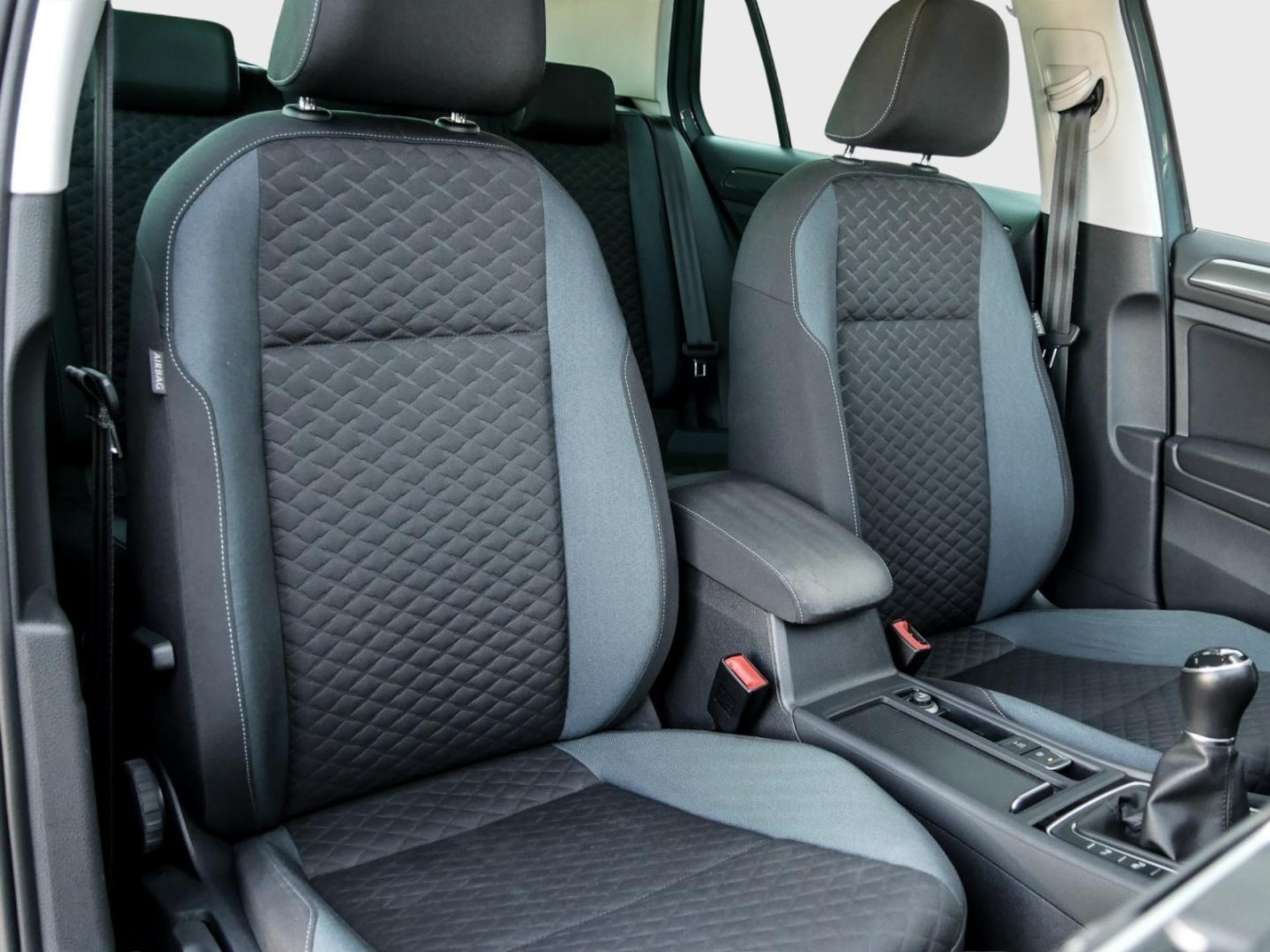 Volkswagen Golf IQ.DRIVE