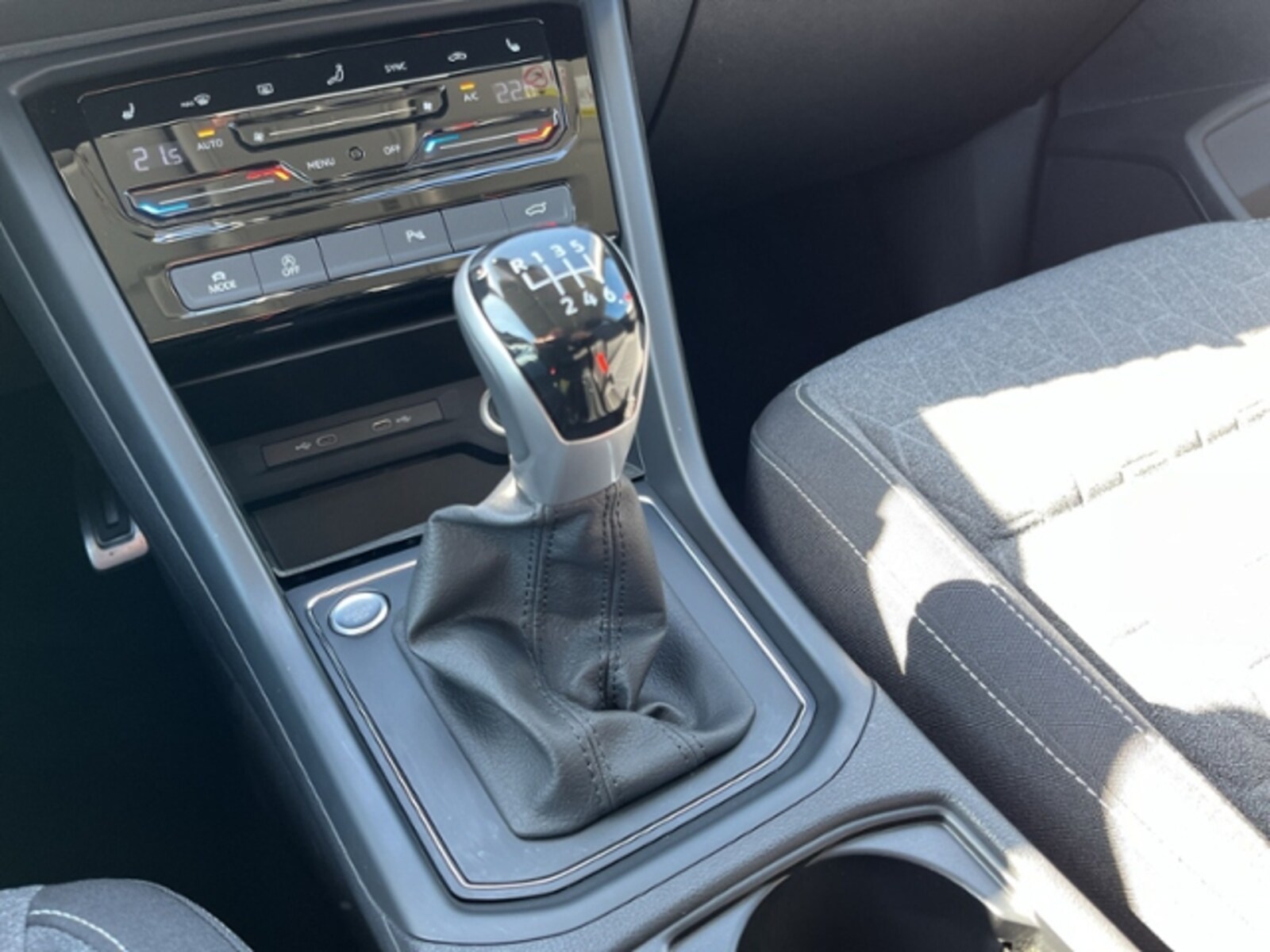 Volkswagen Touran – Bild 13