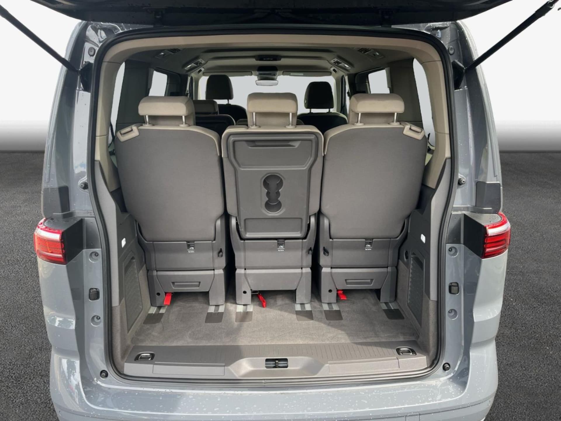 Volkswagen Multivan Basis-Modell