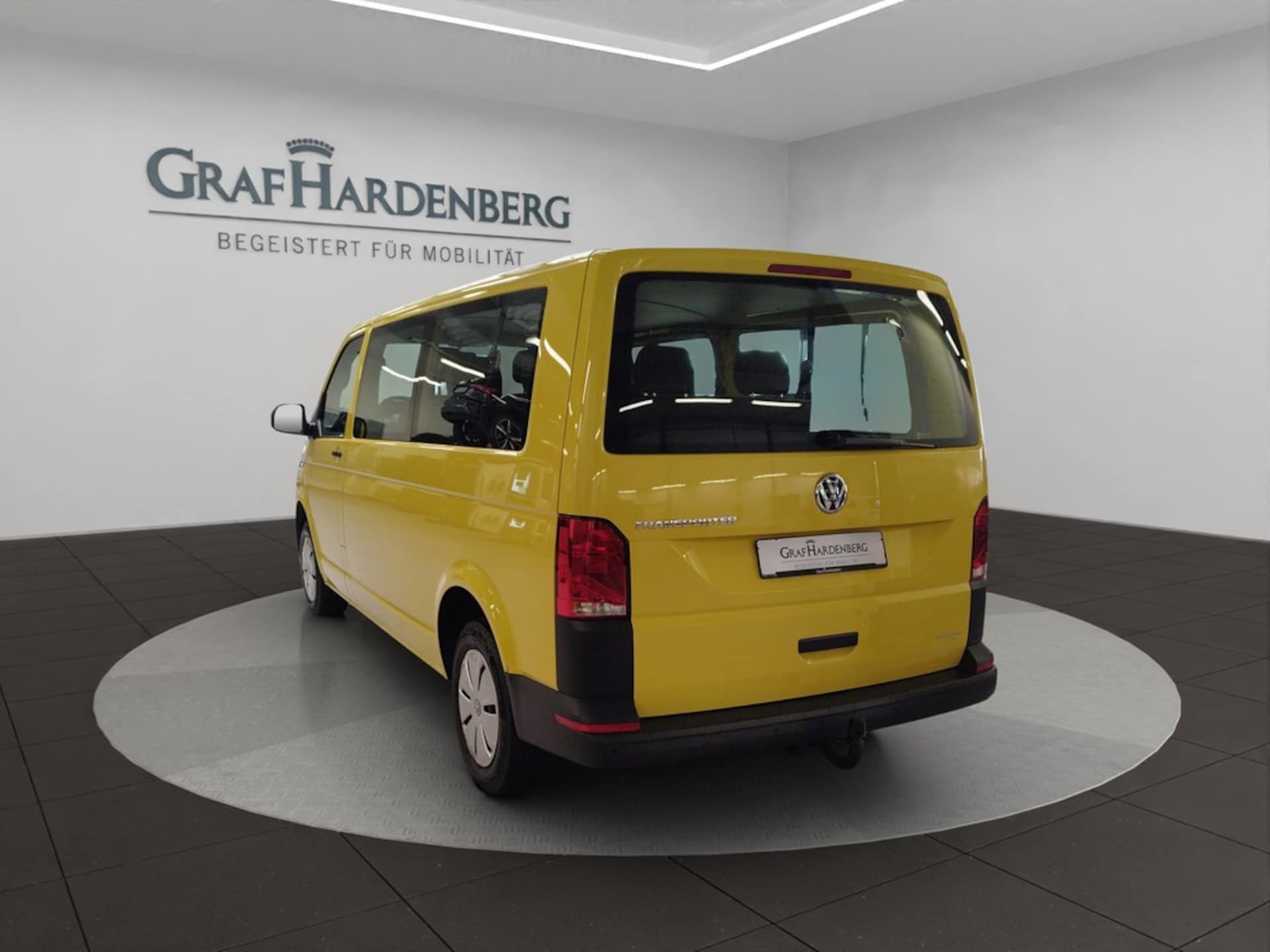 Volkswagen T6.1 Transporter Kombi langer Radstand