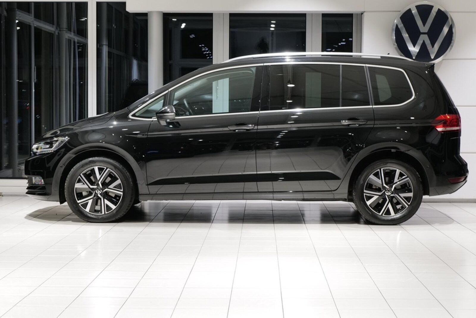 Volkswagen Touran – Bild 7