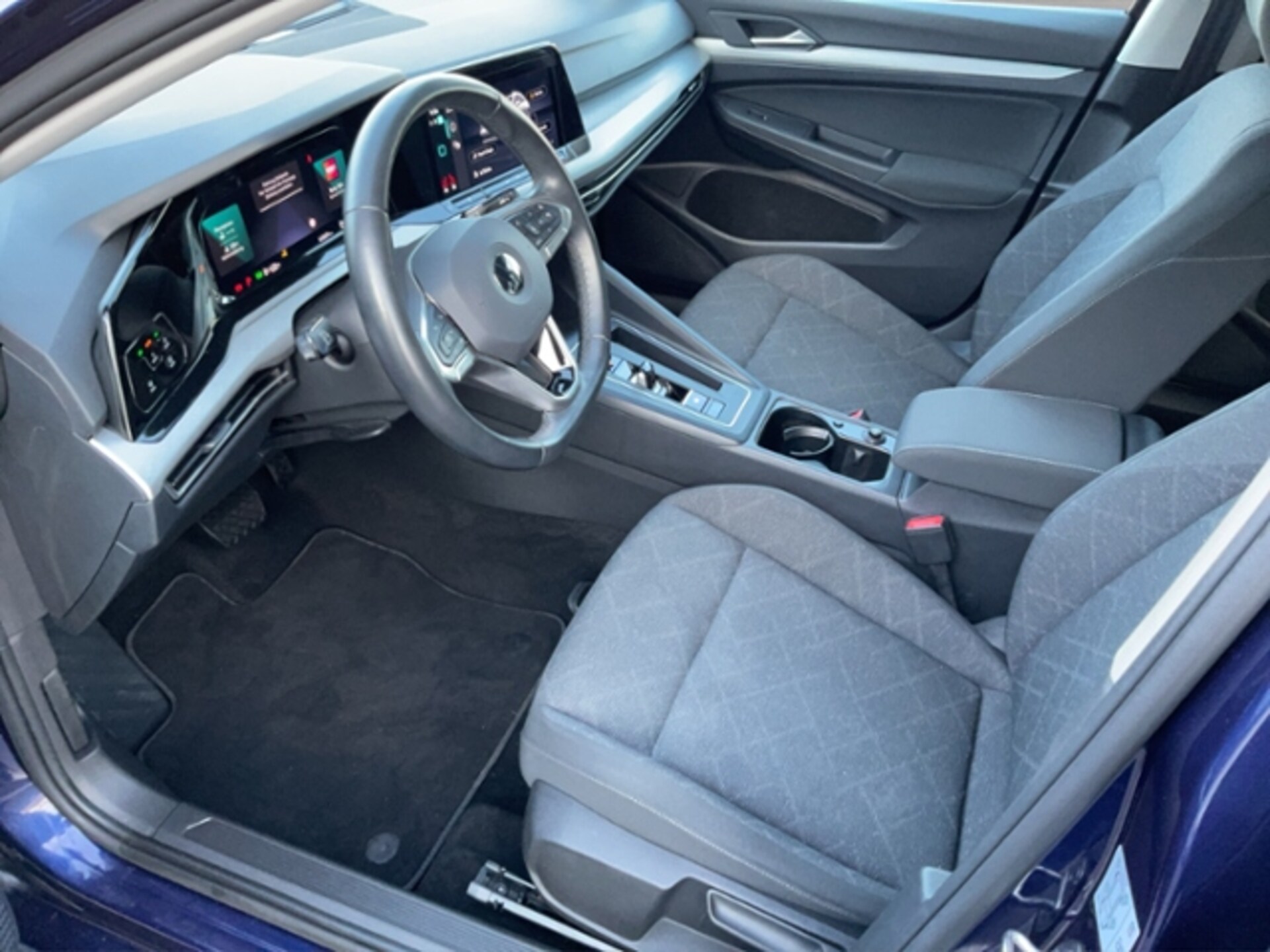Volkswagen Golf Variant Life