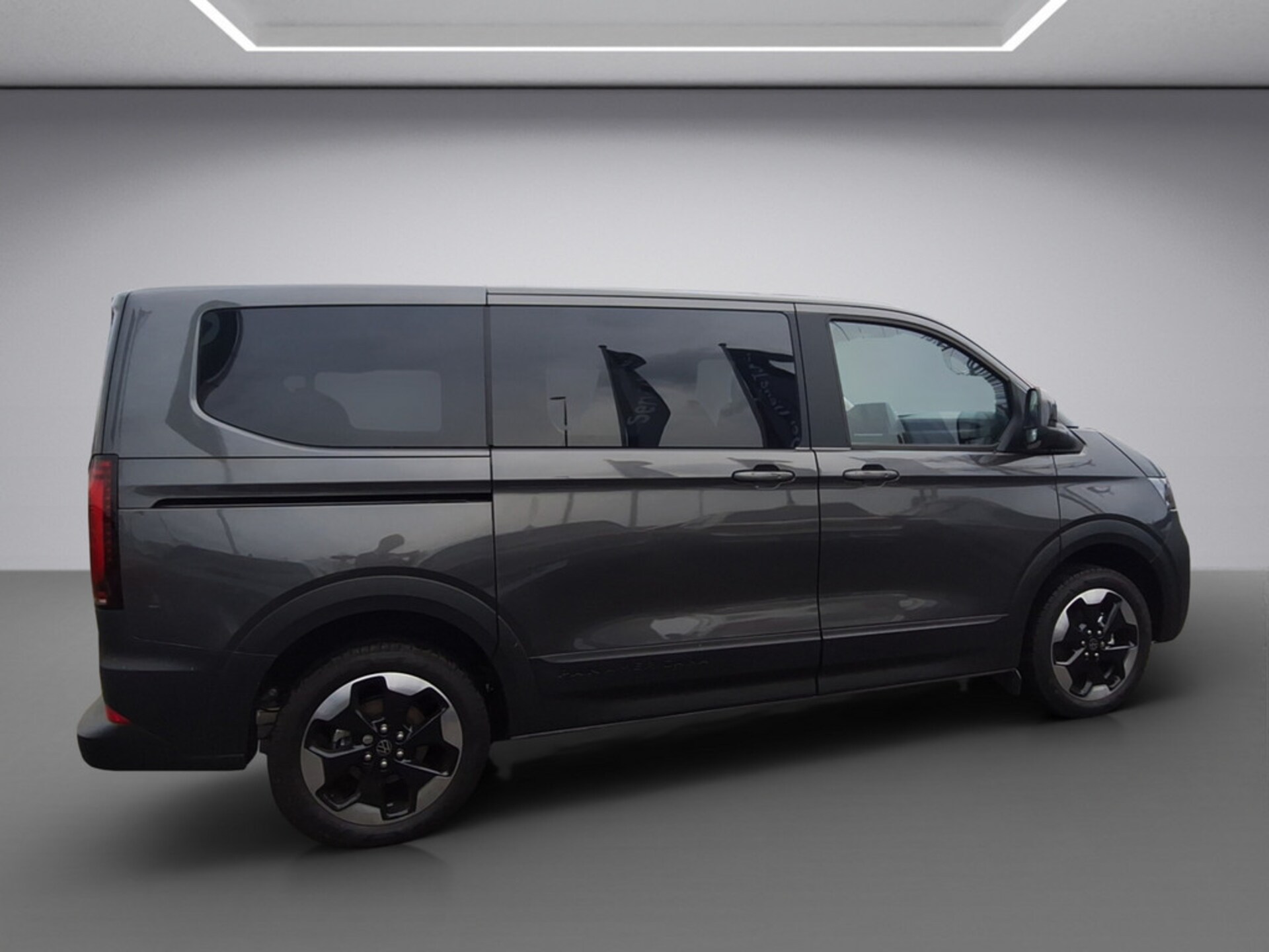 Volkswagen e-Caravelle Life