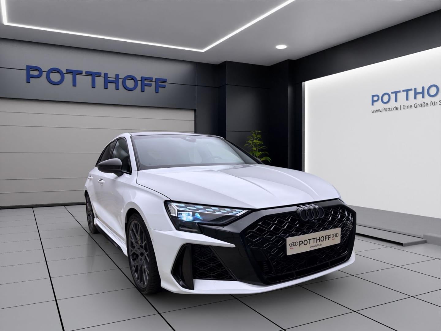 Bild über Audi RS 3 Sportback TFSI quattro S tronic - für weitere Informationen kontaktieren Sie den Audi Partner