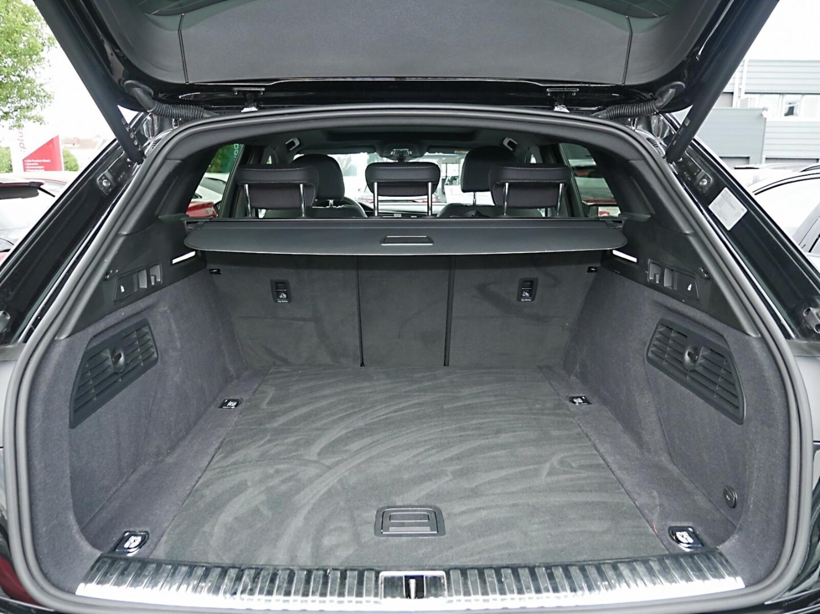 Audi Q8 e-tron – Bild 10