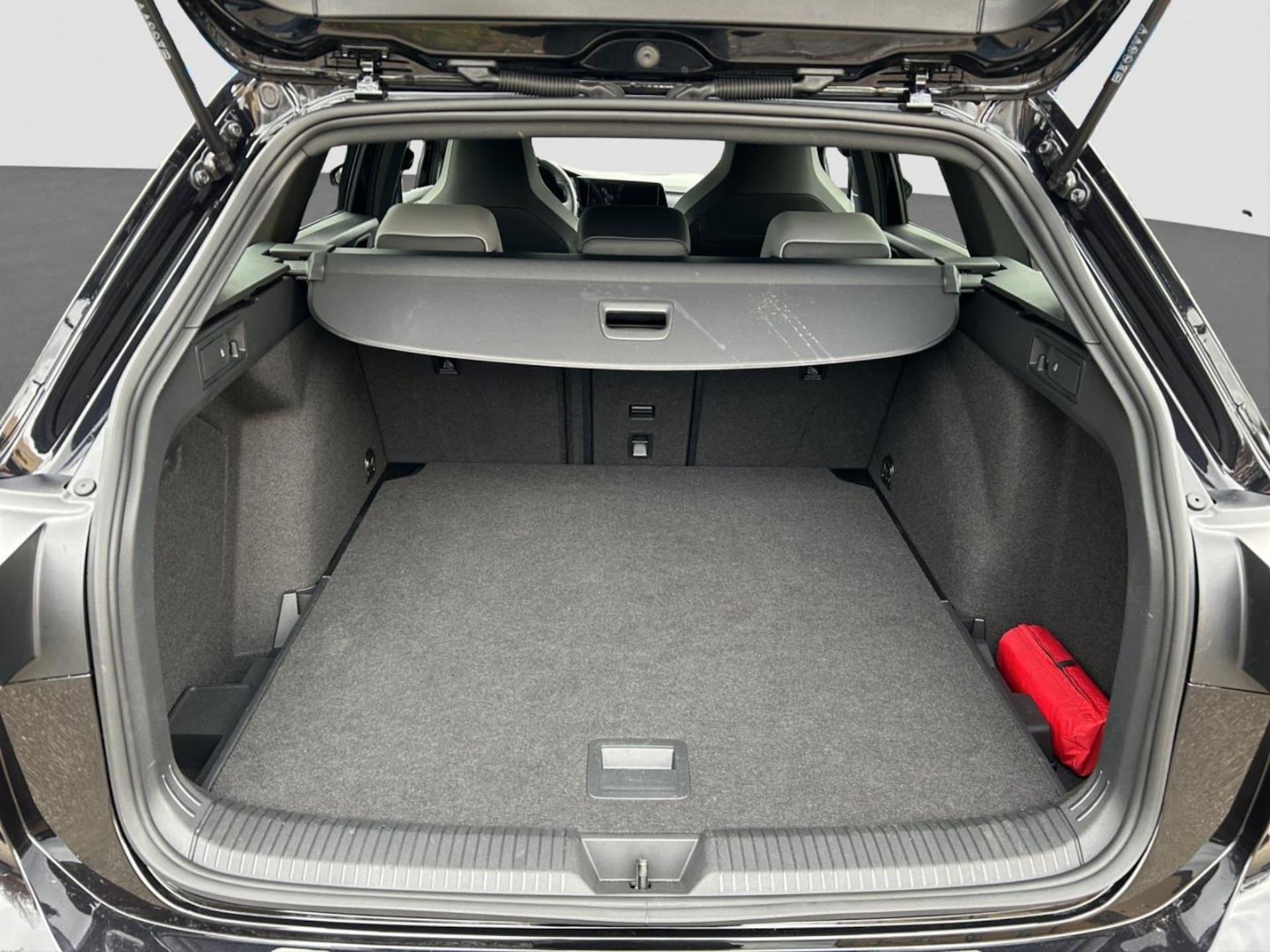 Volkswagen Golf Variant R-Line