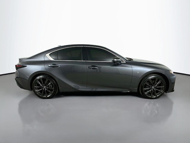 2025 Lexus IS 350