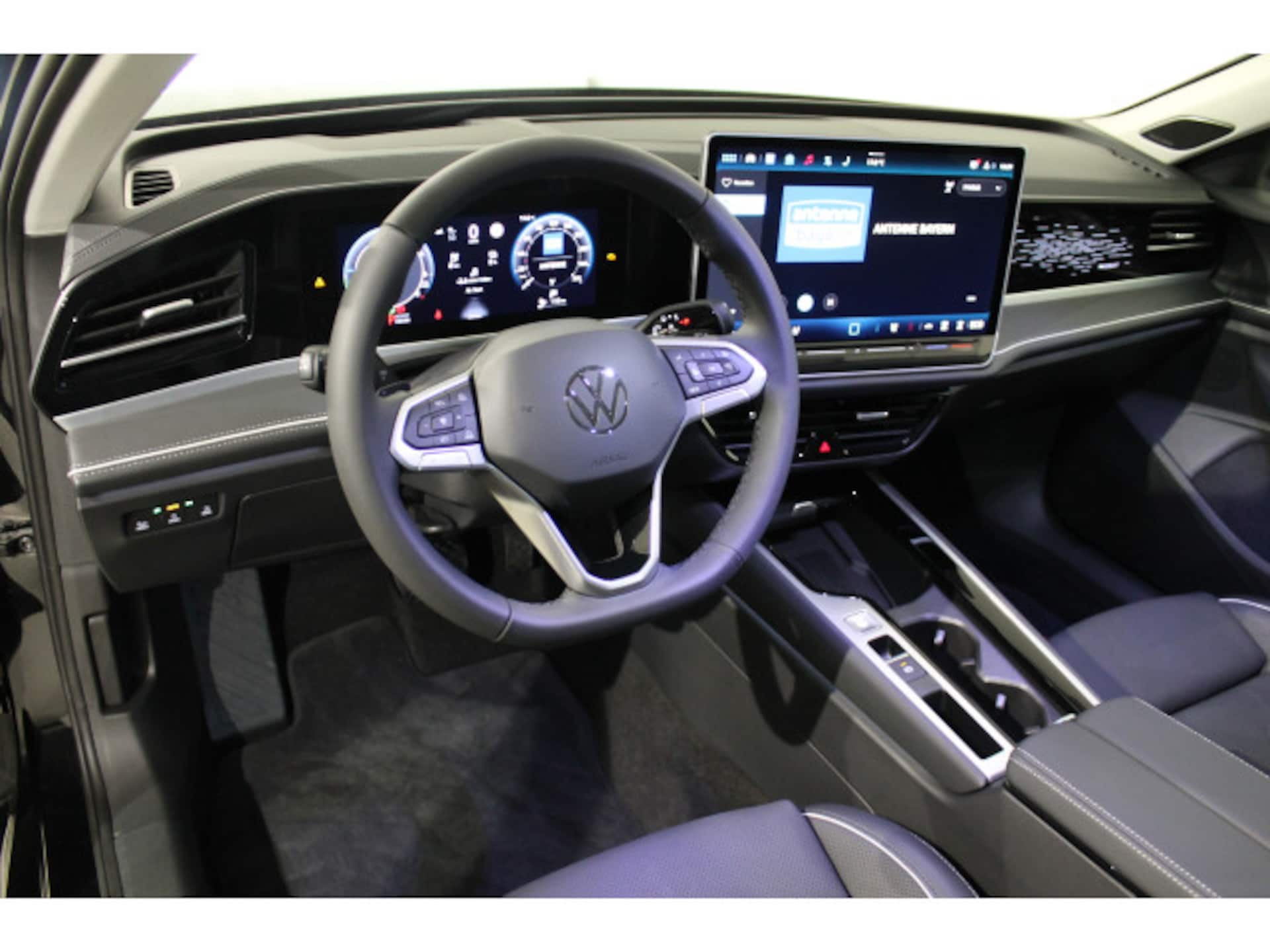 Volkswagen Passat Elegance