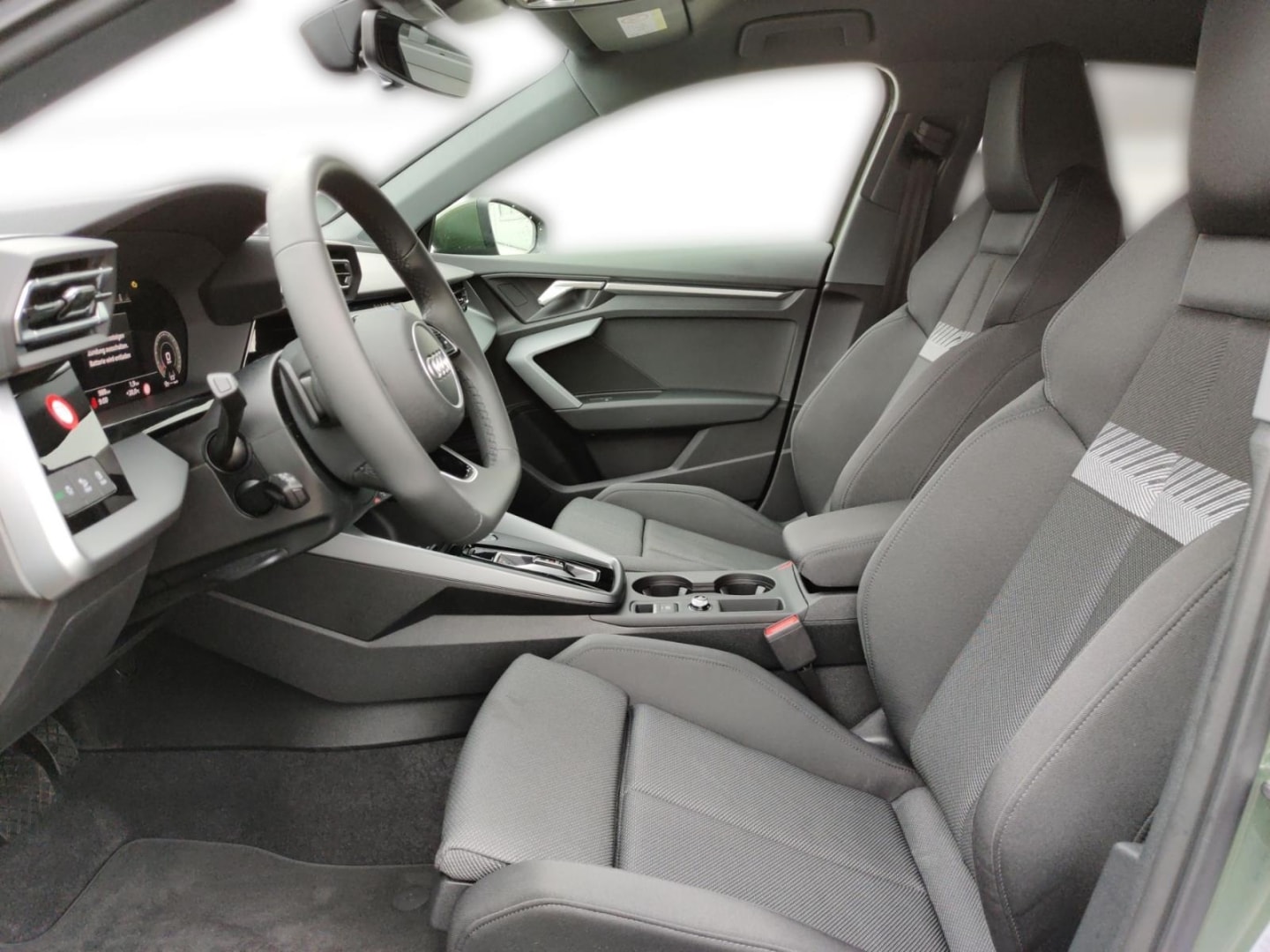 Bild über Audi A3 Sportback TDI S tronic - für weitere Informationen kontaktieren Sie den Audi Partner