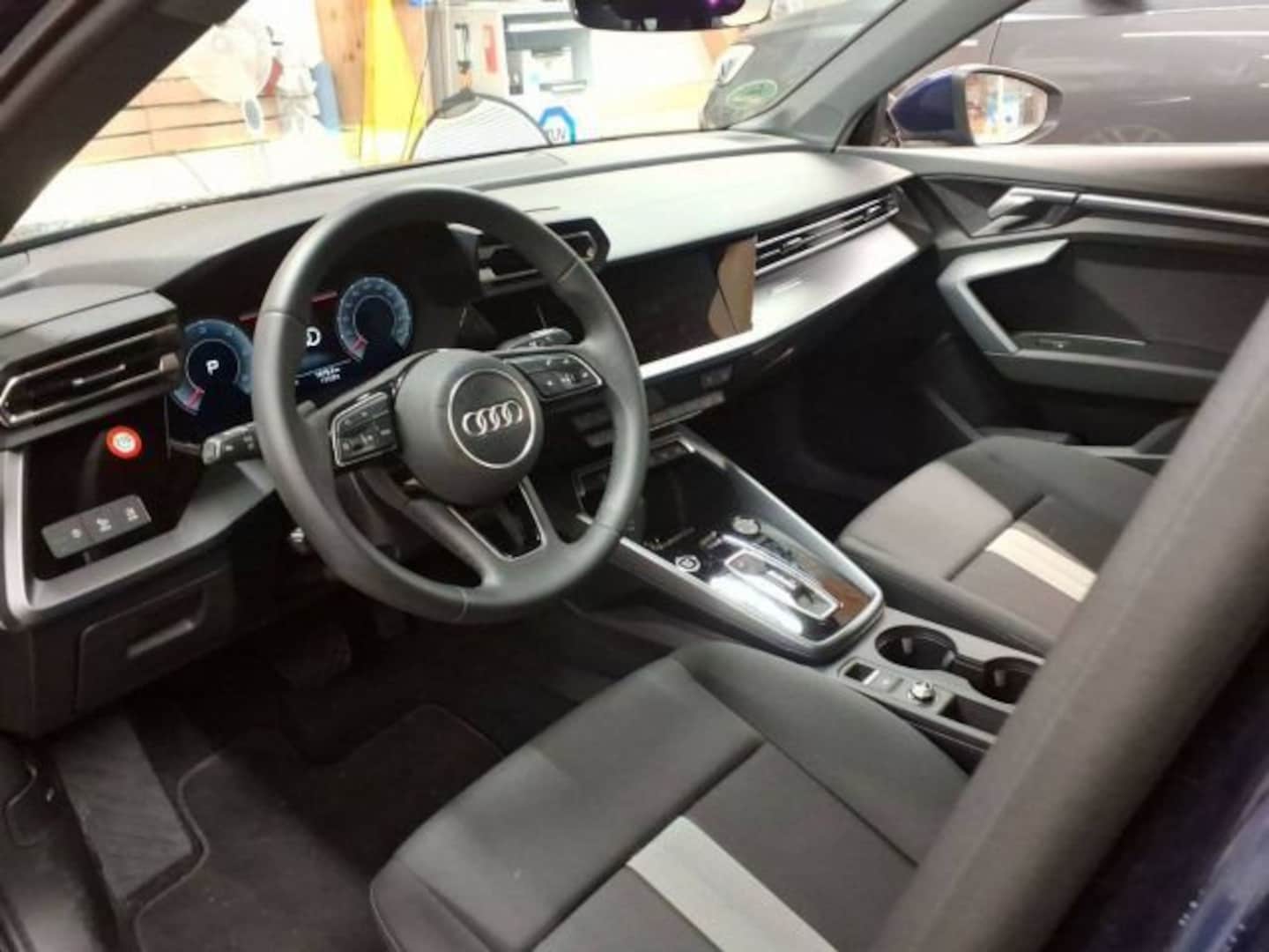 Bild über Audi A3 Sportback TDI S tronic - für weitere Informationen kontaktieren Sie den Audi Partner