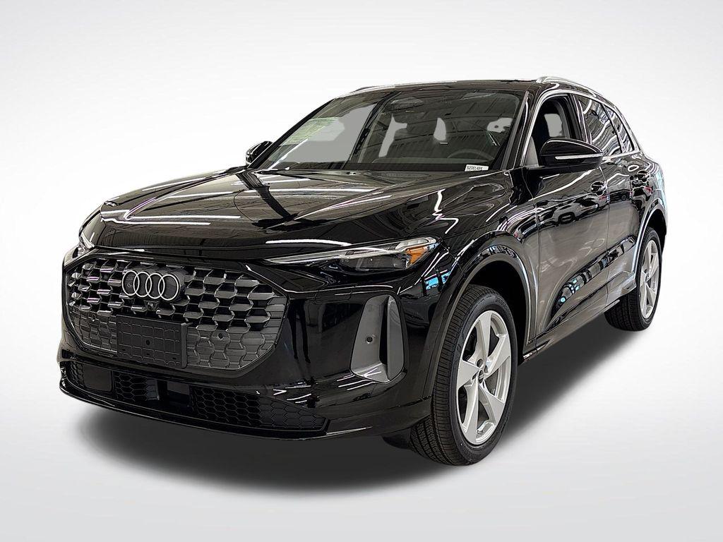 2025 Audi Q5 40 Premium Plus's photo