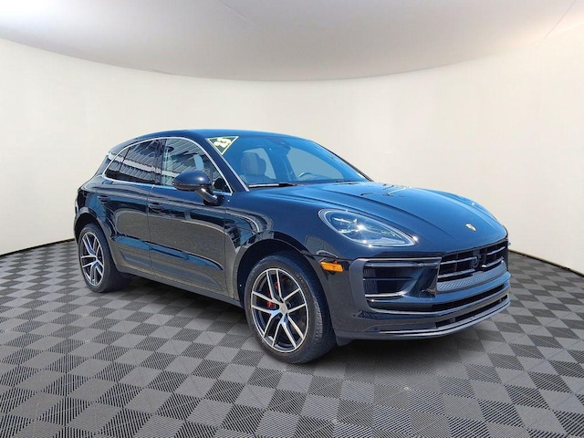 2023 Porsche Macan