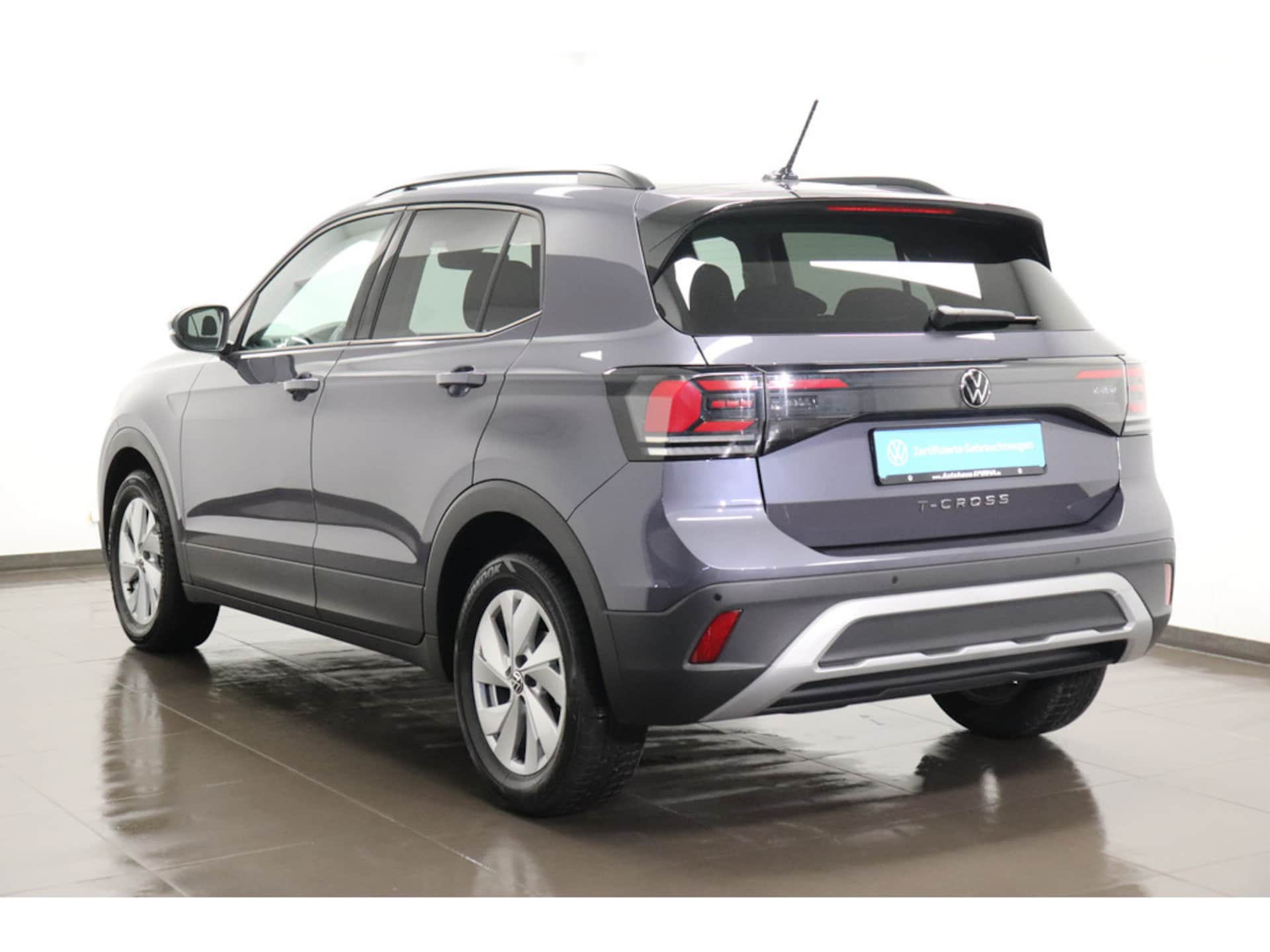 Volkswagen T-Cross Life