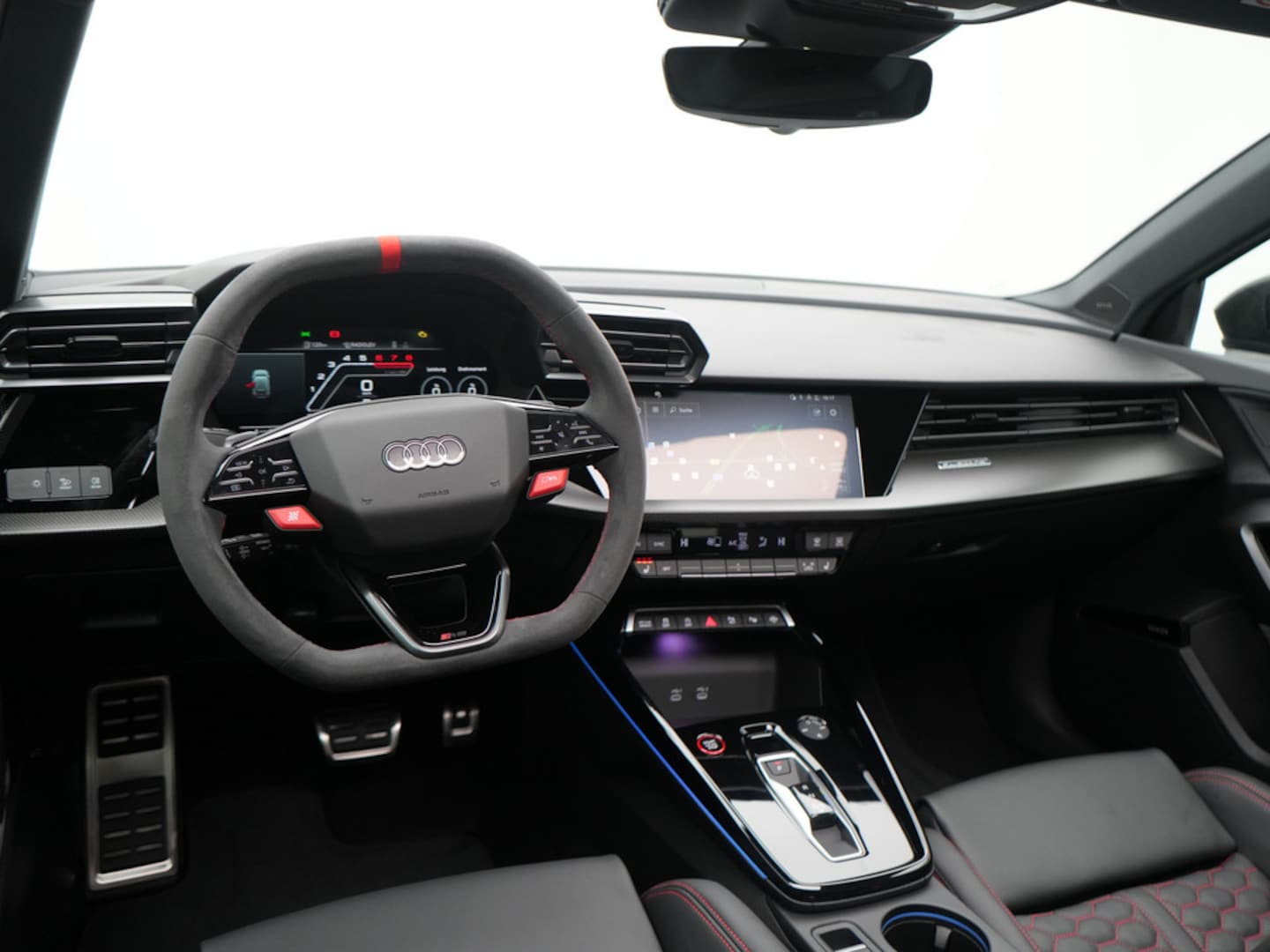 Bild über Audi RS 3 Sportback TFSI quattro S tronic - für weitere Informationen kontaktieren Sie den Audi Partner