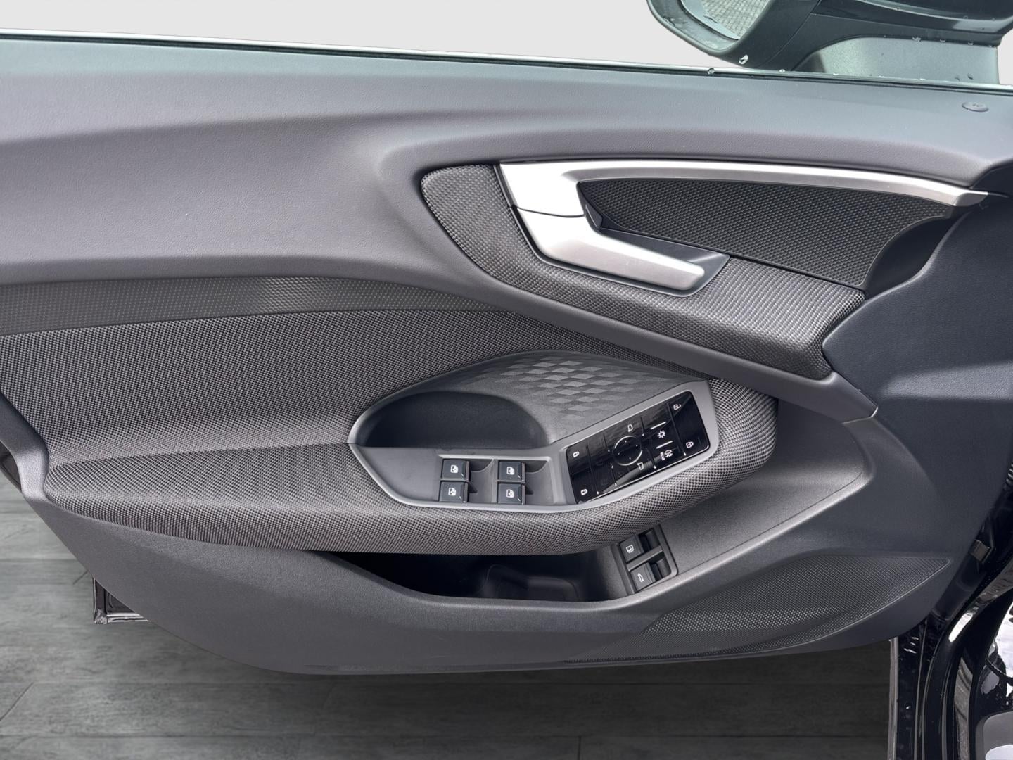 Bild über Audi A5 Avant e-hybrid e-hybrid quattro 220 kW S tronic - für weitere Informationen kontaktieren Sie den Audi Partner