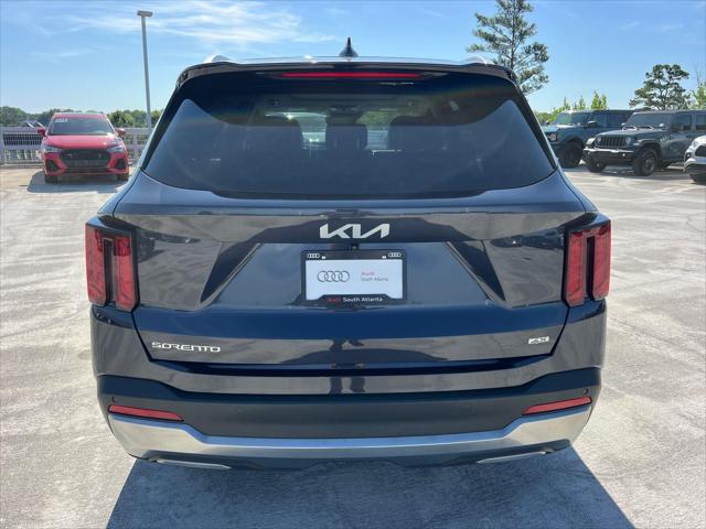 2025 Kia Sorento S - Photo 6