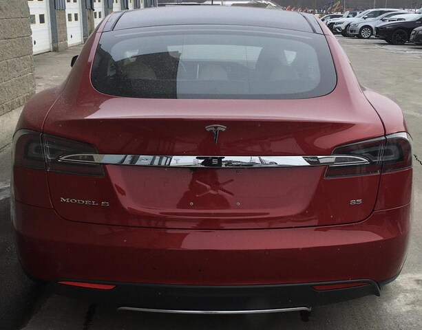 2014 Tesla Model S