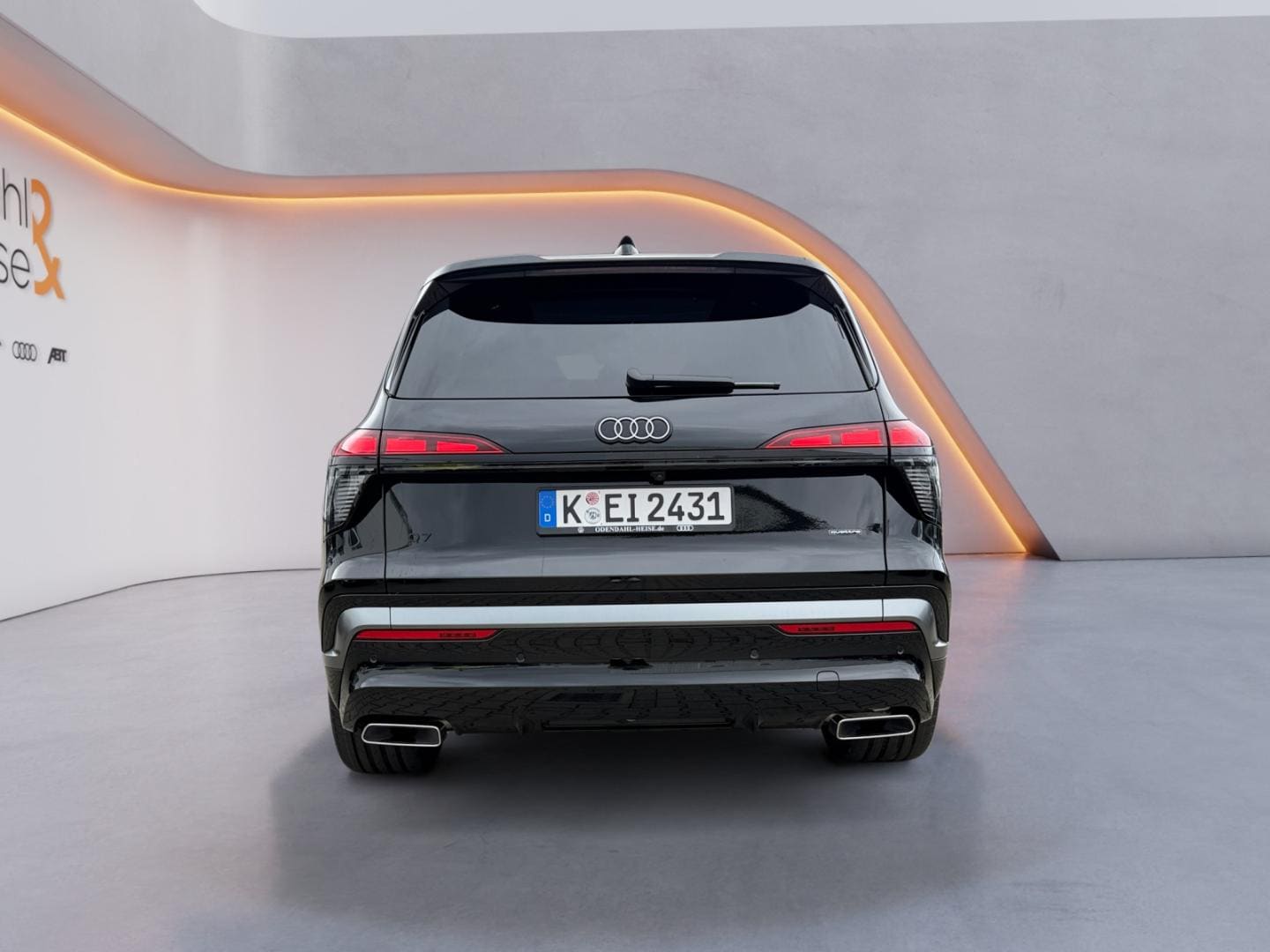 Bild über Audi Q7 SUV TDI quattro 220 kW tiptronic - für weitere Informationen kontaktieren Sie den Audi Partner