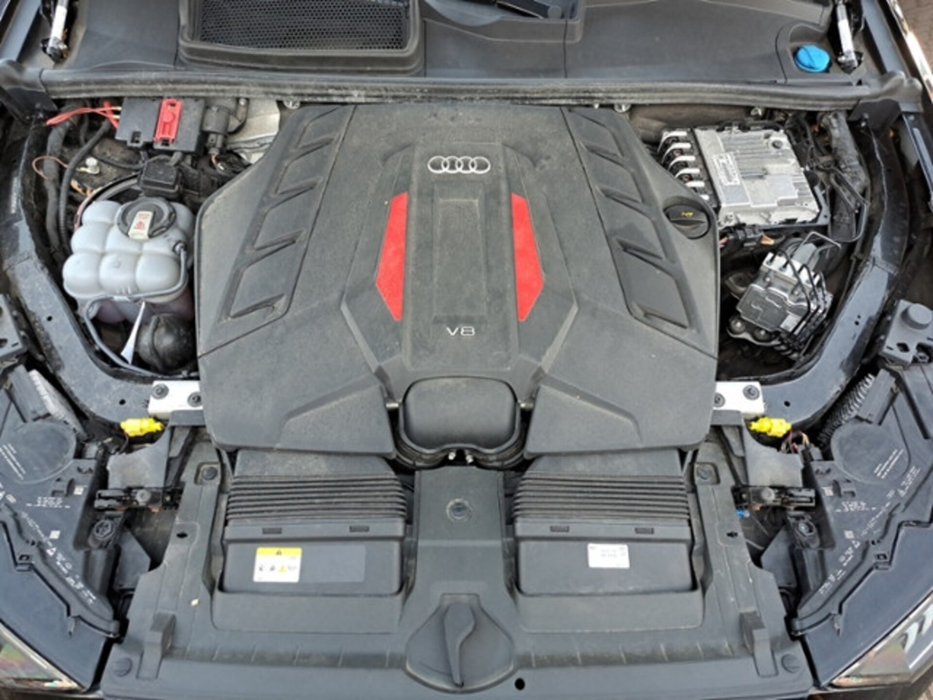Audi SQ7 SUV