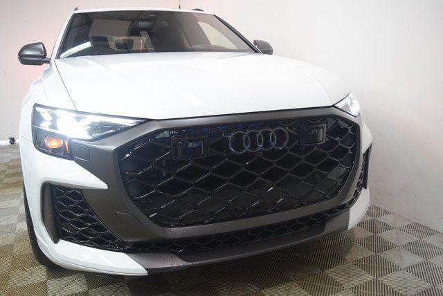 2026 Audi RS Q8 SUV performance