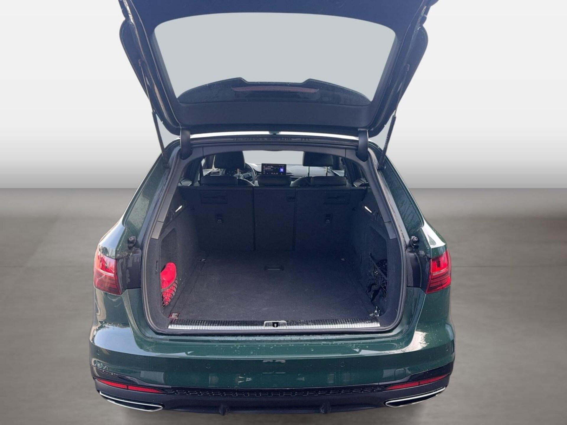 Audi A4 Avant S line
