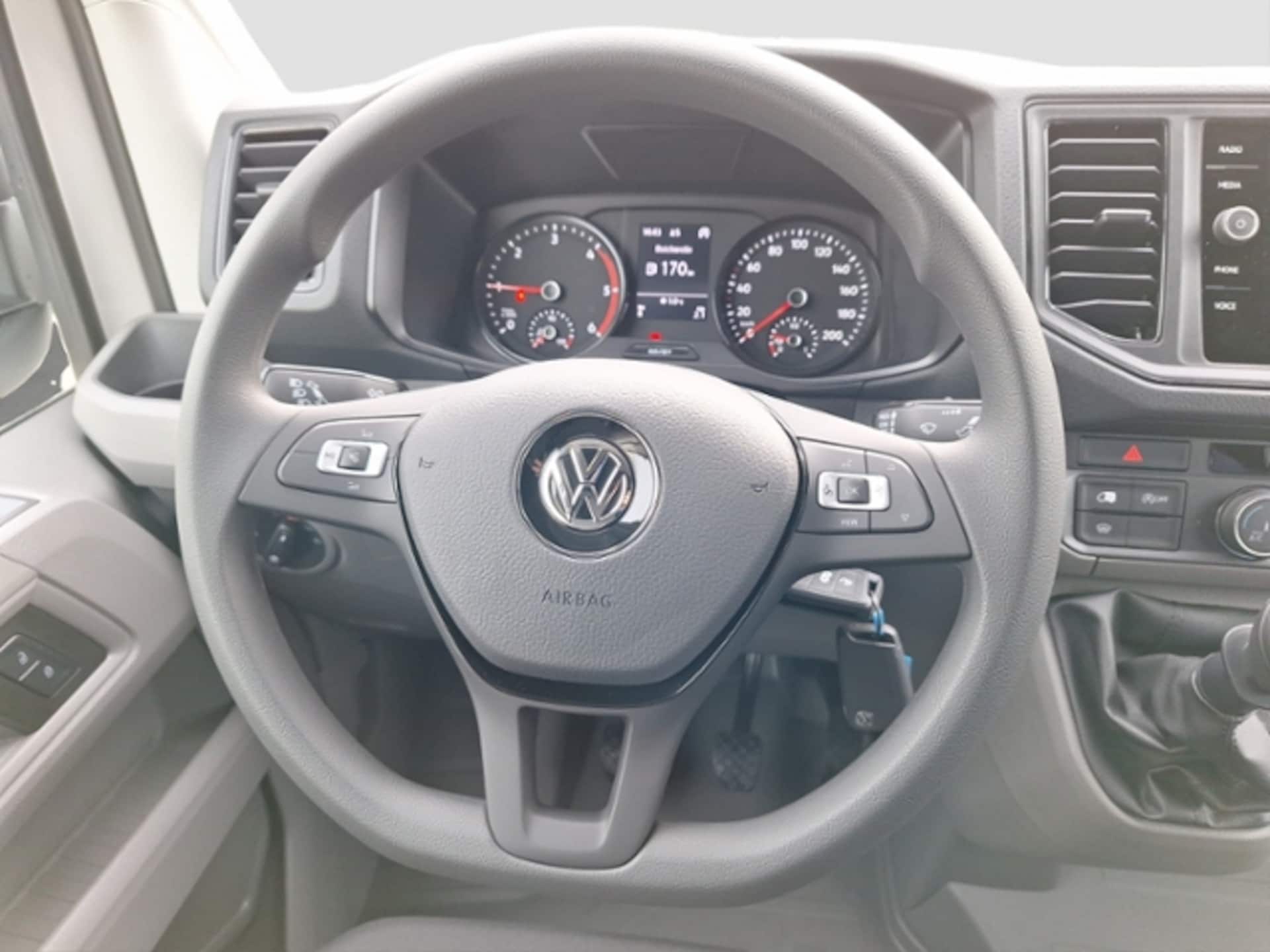 Volkswagen Crafter Kasten langer Radstand