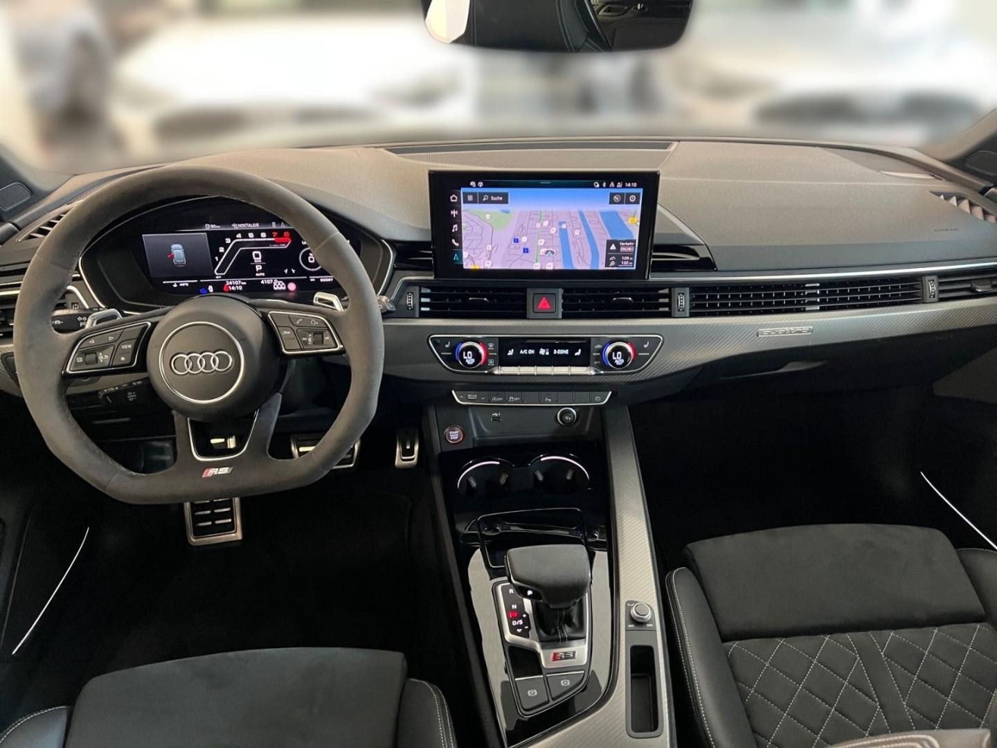 Bild über Audi RS 4 Avant TFSI quattro tiptronic - für weitere Informationen kontaktieren Sie den Audi Partner