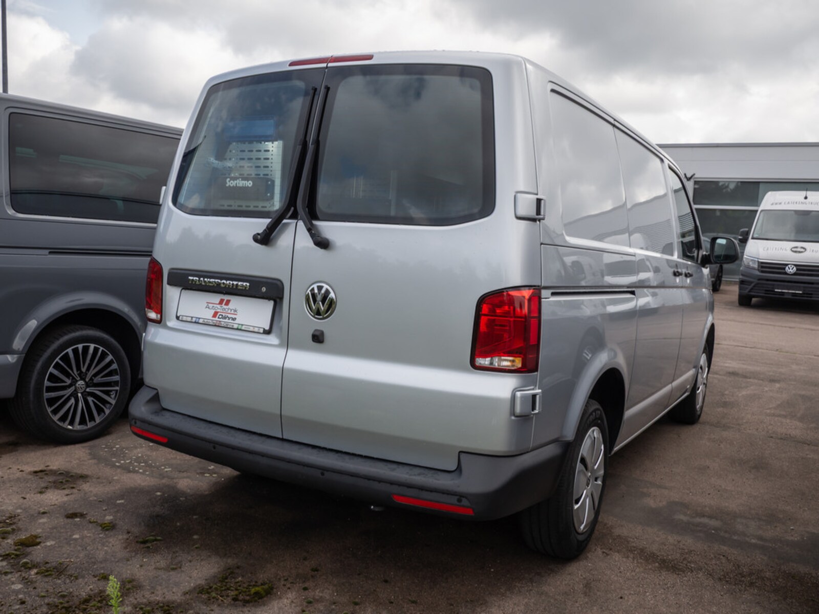 Volkswagen T6.1 Transporter Kasten kurzer Radstand – Bild 3