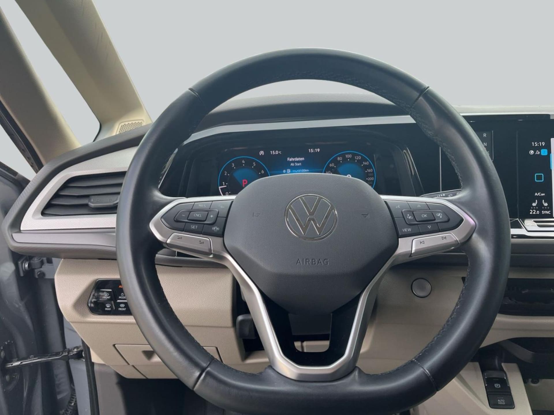 Volkswagen Multivan Basis-Modell