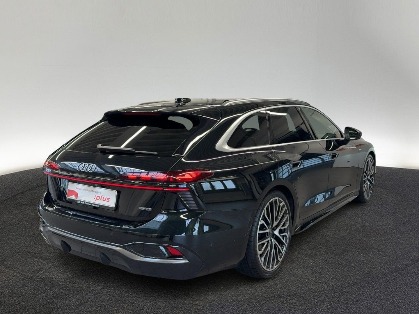 Bild über Audi A6 Avant TDI quattro 150 kW S tronic - für weitere Informationen kontaktieren Sie den Audi Partner