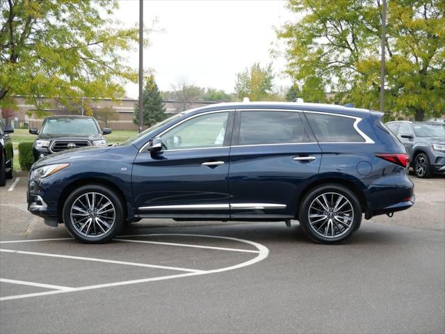 Used 2019 INFINITI QX60 LUXE with VIN 5N1DL0MM8KC509563 for sale in Maplewood, Minnesota