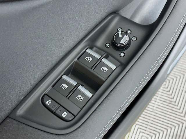 2026 Audi Q8 Premium Plus - Photo 18