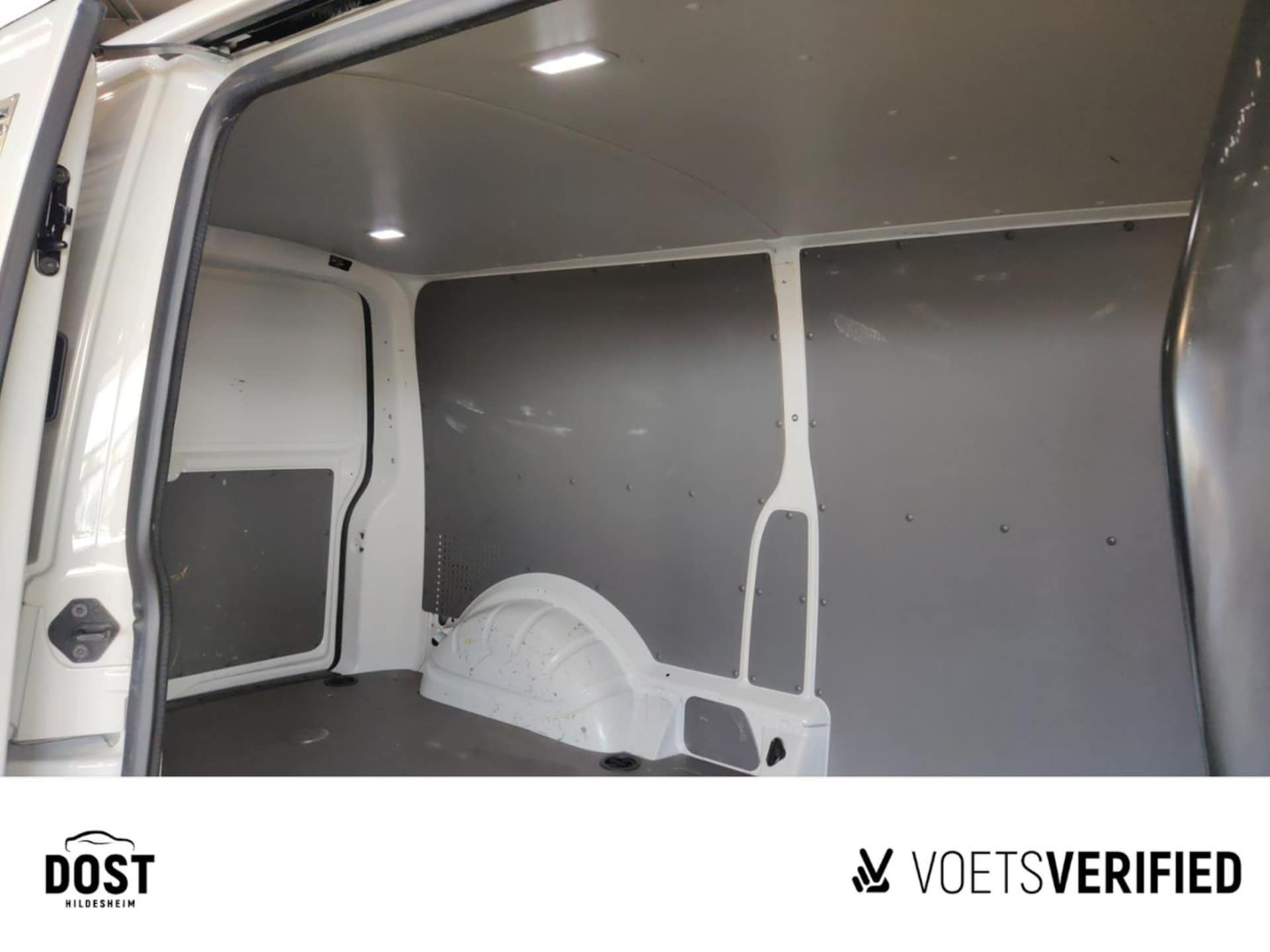 Volkswagen T6.1 Transporter Kasten langer Radstand