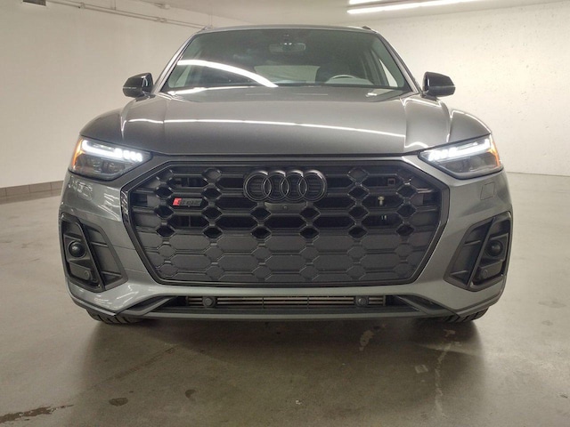 2023 Audi SQ5