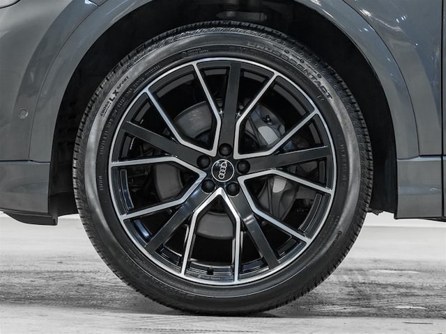 2024 Audi Q8