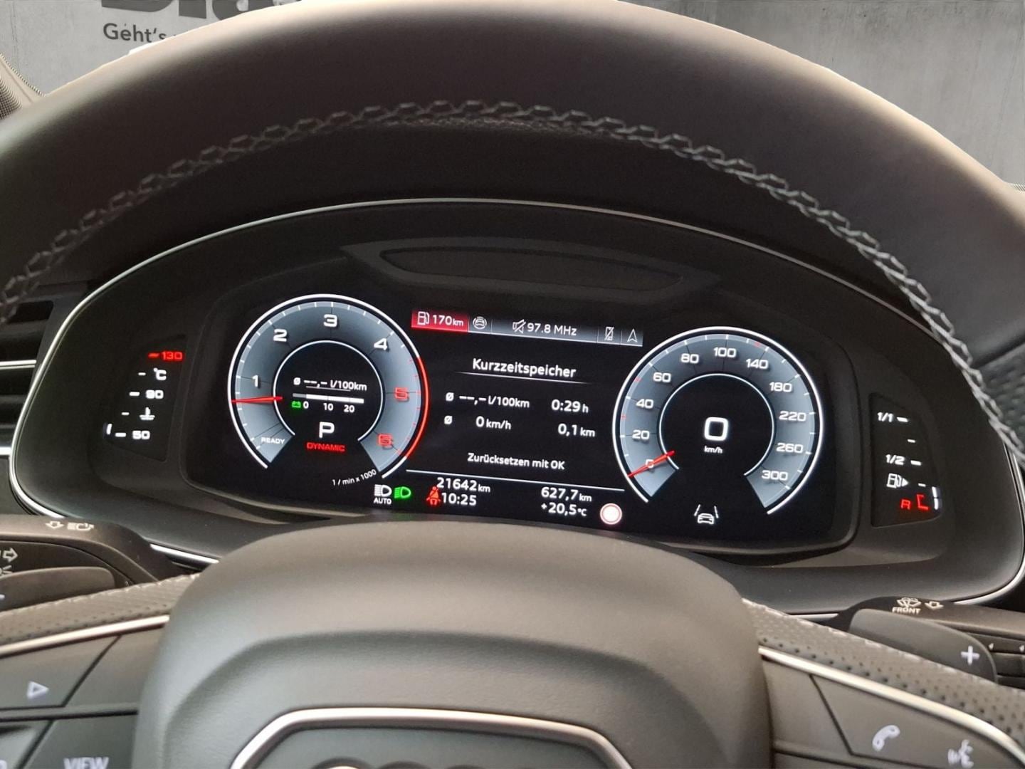 Bild über Audi Q7 SUV S line 50 TDI quattro tiptronic - für weitere Informationen kontaktieren Sie den Audi Partner