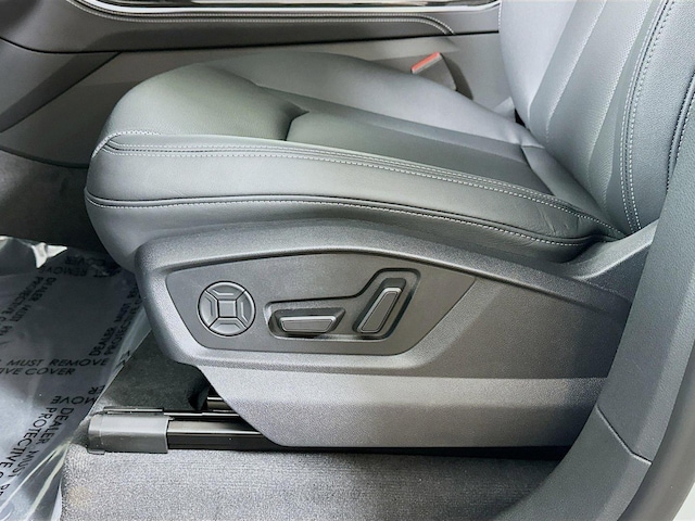 2026 Audi Q8 Premium Plus - Photo 19