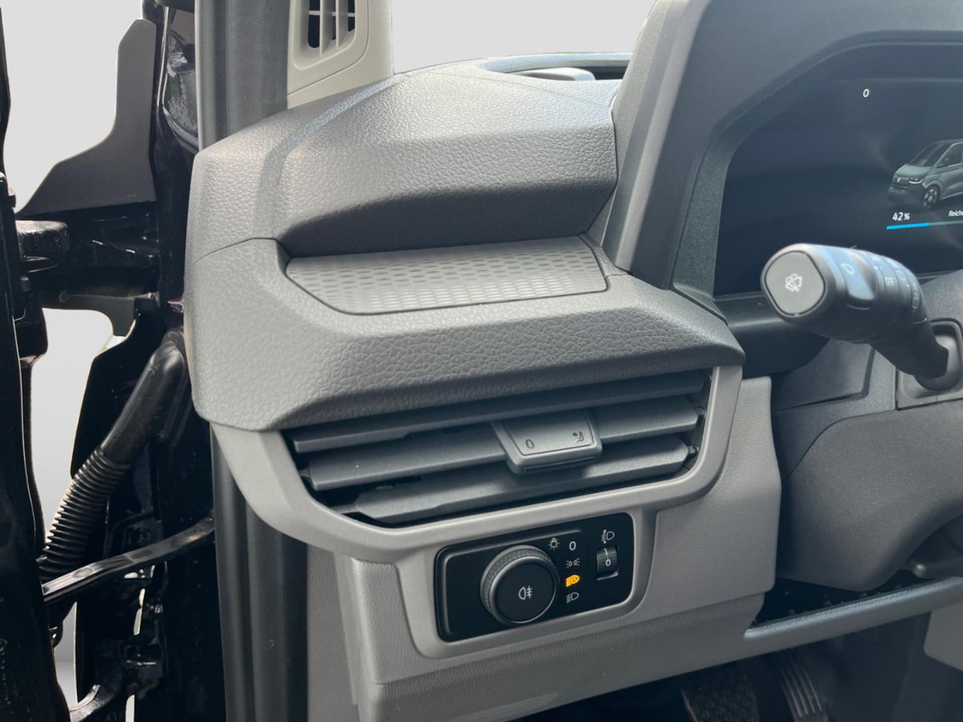 Volkswagen e-Caravelle