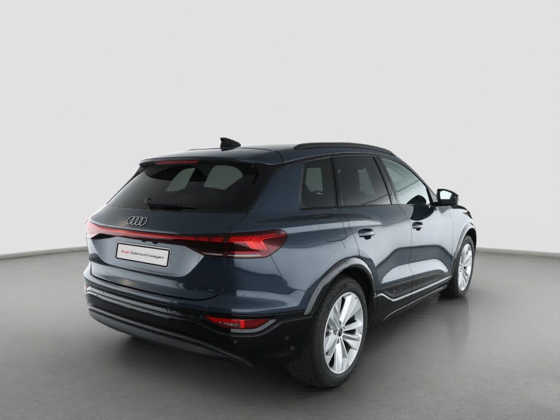 Audi Q6 SUV e-tron