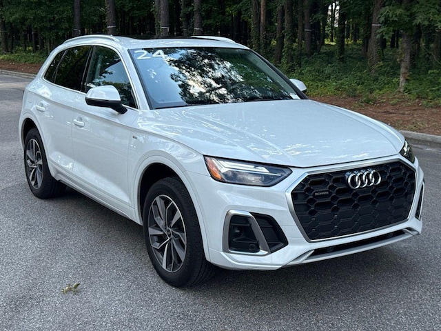 Photo of 2024 Audi Q5