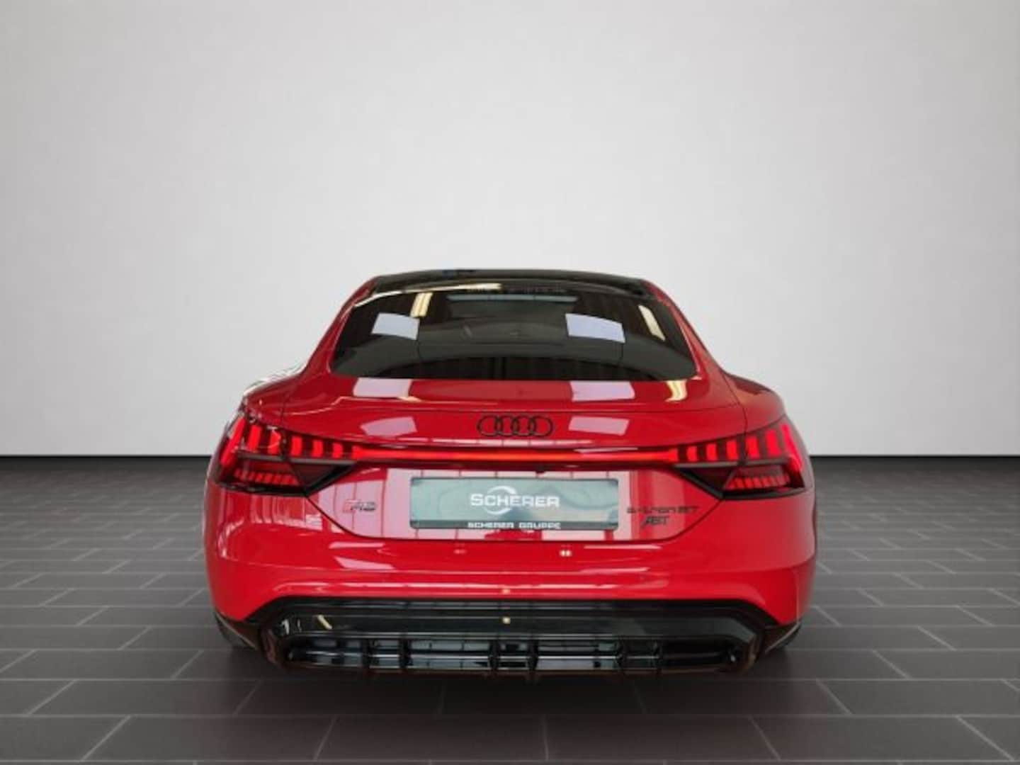 Bild über Audi RS e-tron GT e-tron quattro - für weitere Informationen kontaktieren Sie den Audi Partner
