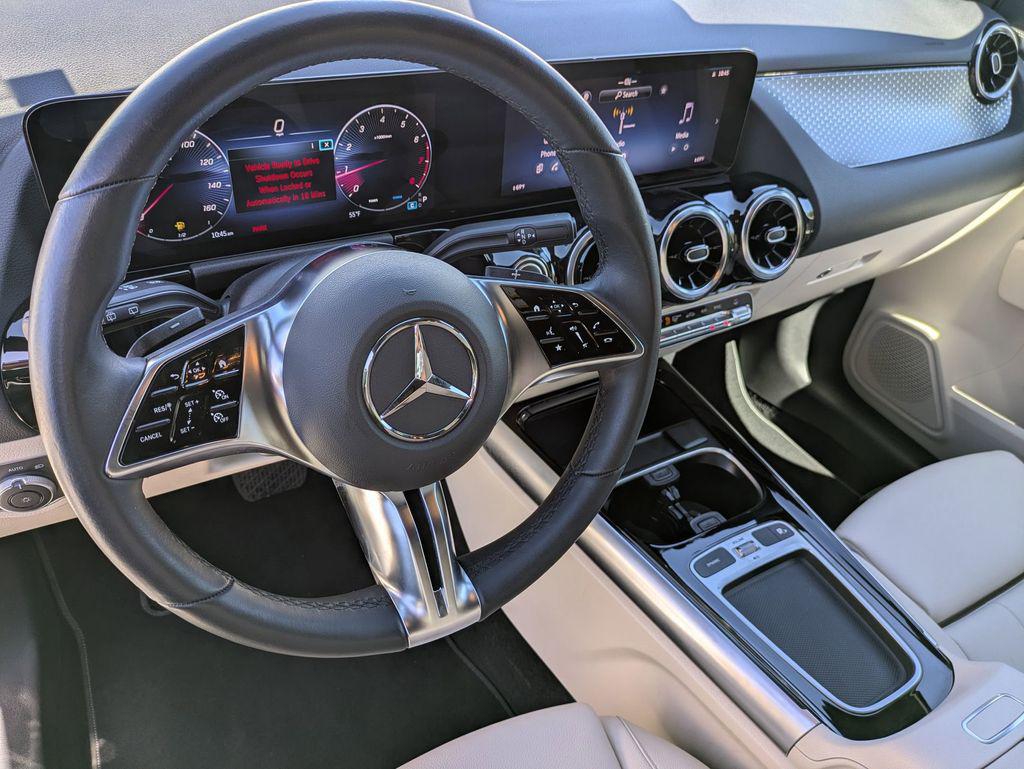 2025 Mercedes-Benz GLA GLA250 - Photo 15