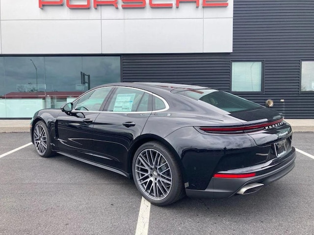 2025 Porsche Panamera