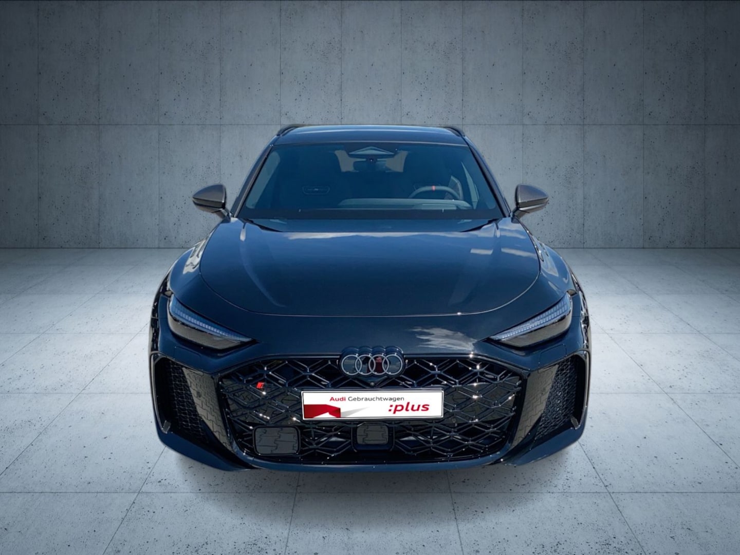 Bild über Audi RS 5 Avant TFSI quattro 470 kW tiptronic - für weitere Informationen kontaktieren Sie den Audi Partner