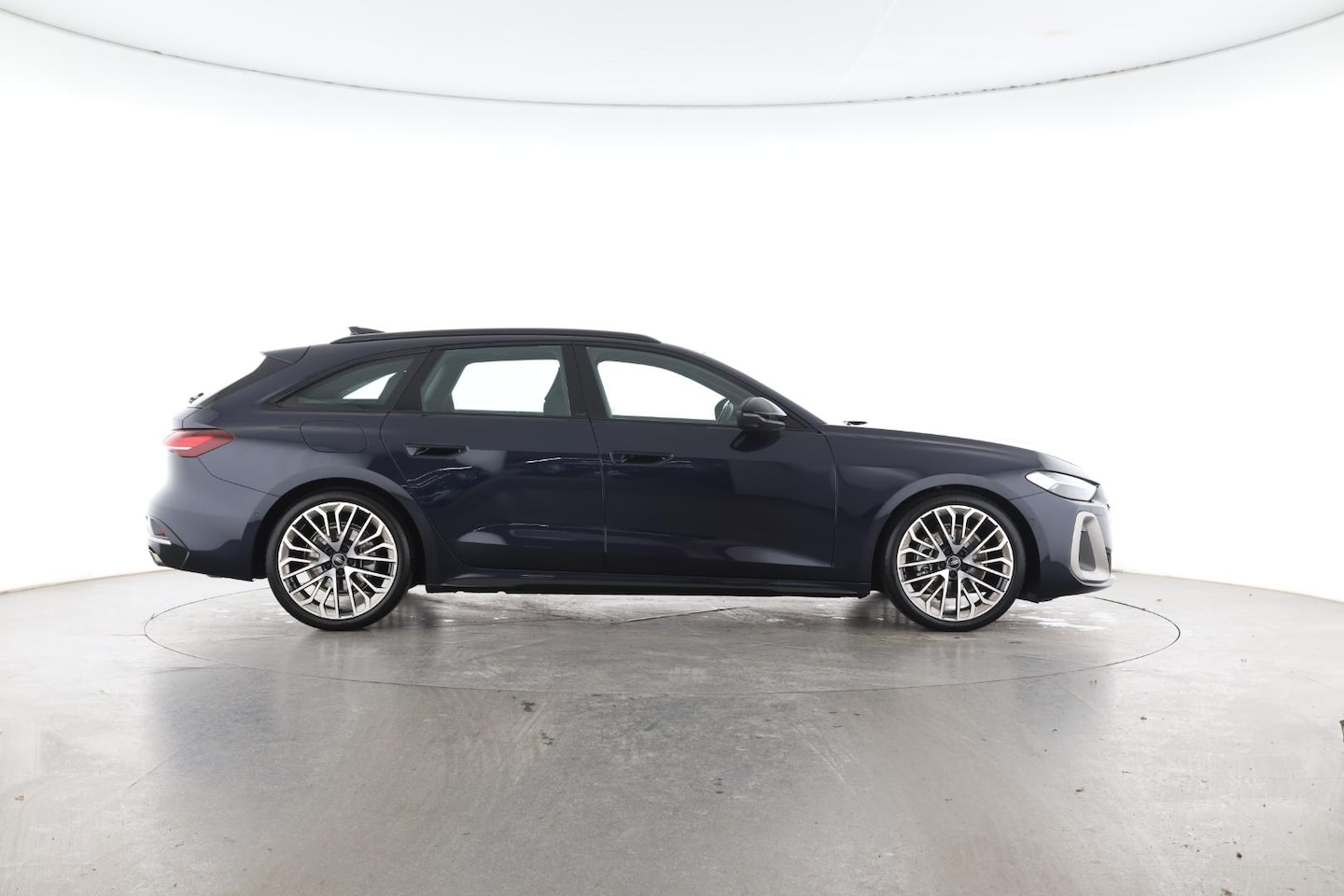 Bild über Audi A5 Avant TFSI quattro S tronic - für weitere Informationen kontaktieren Sie den Audi Partner