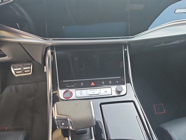 Image about Audi RS Q8 TFSI quattro tiptronic